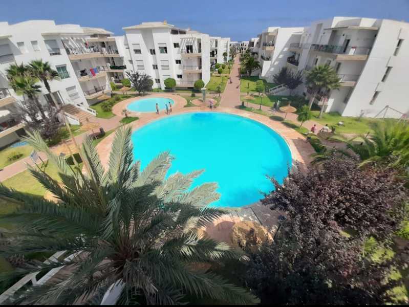 Appartement vue sur la piscine